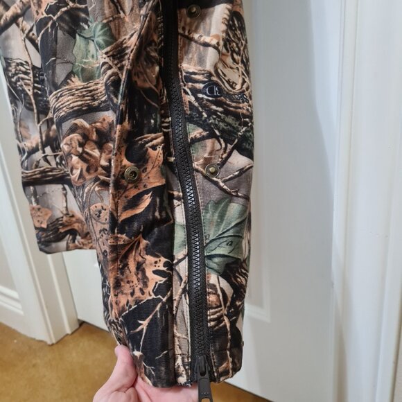 Cabela's Camo Hunting Bibs, Dry Plus, Revolution Fleece, 2XL - Picture 6 of 7